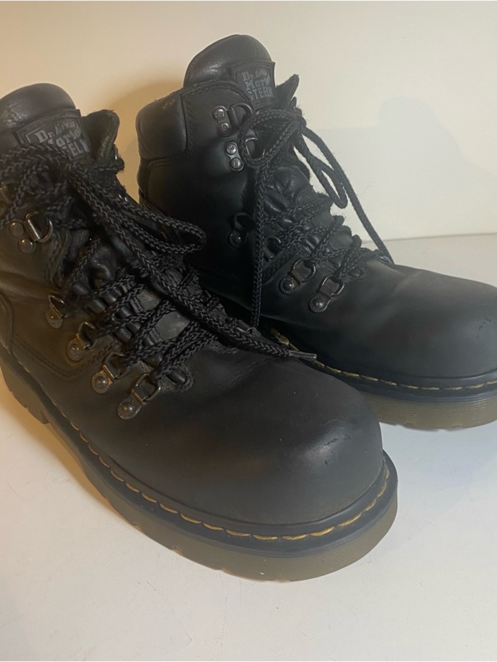 Dr. Martens Industrial Black Leather Steel Toe Work Boots 
Size 9